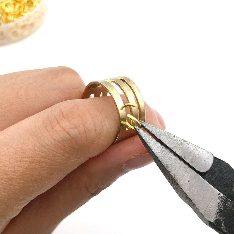 Youdiyla 1500Pcs Mixed 6 Sizes Open Jump Rings 4mm 5mm 6mm 7mm 8mm 10mm Jump Ring Jewelry Keychain for Jewelry Making Accessories with 1Pcs Jump Ring Open/Close Tool and 1Pcs Storage Box (Gold) - Image 4